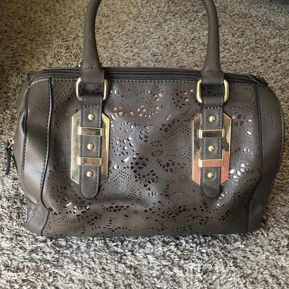 Purse - Picture 1 of 2